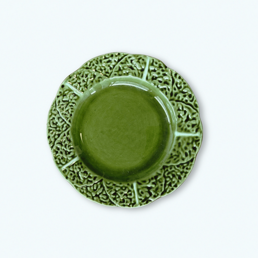 Assiette à dessert motif feuille de chou