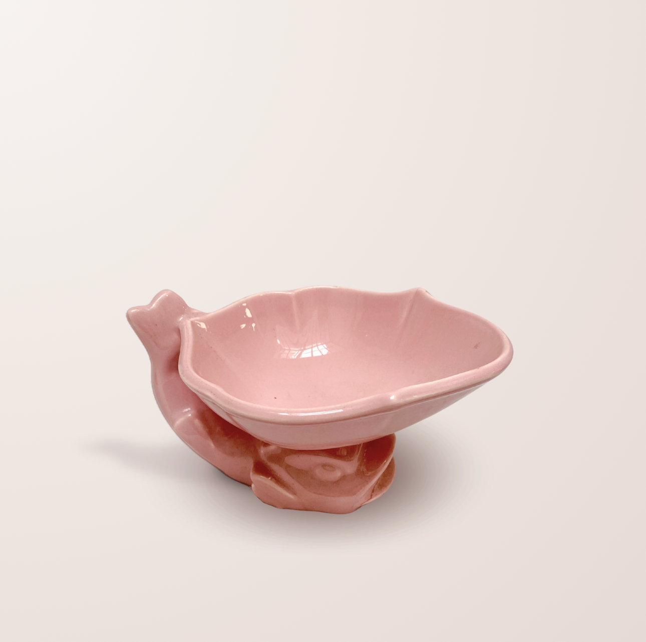 Coupe en faïence poisson rose - Salins