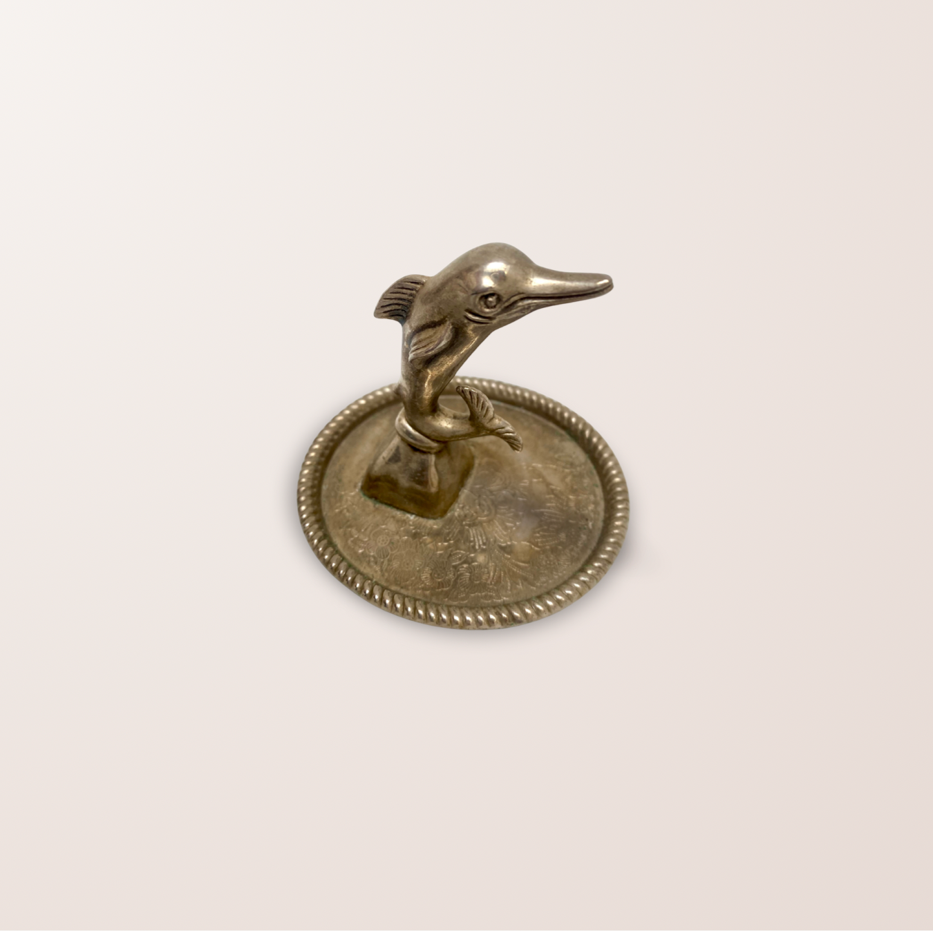 Porte-bijoux ancien en métal argenté – Dauphin vintage Movitex