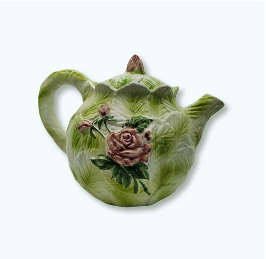 Théière en barbotine – Feuilles de roses