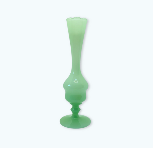 Vase en opaline vert – Élégance rétro