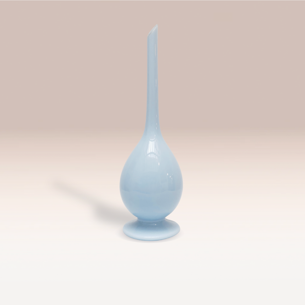 Soliflore en opaline bleu layette
